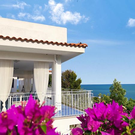 Ville Agnuli Case Vacanza ماتيناتا المظهر الخارجي الصورة